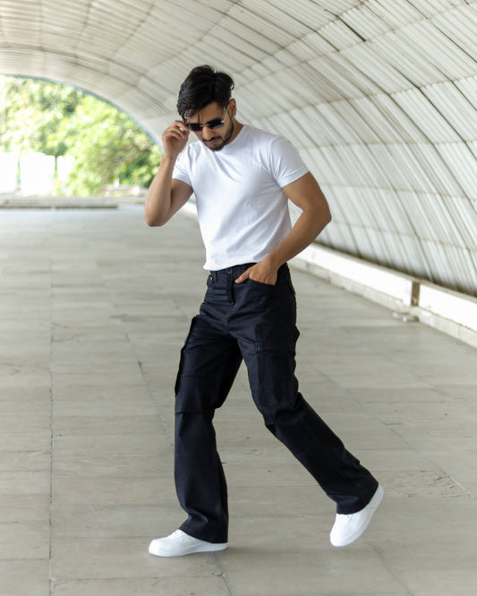 Men’s Loose Fit Cargo Pants – Black