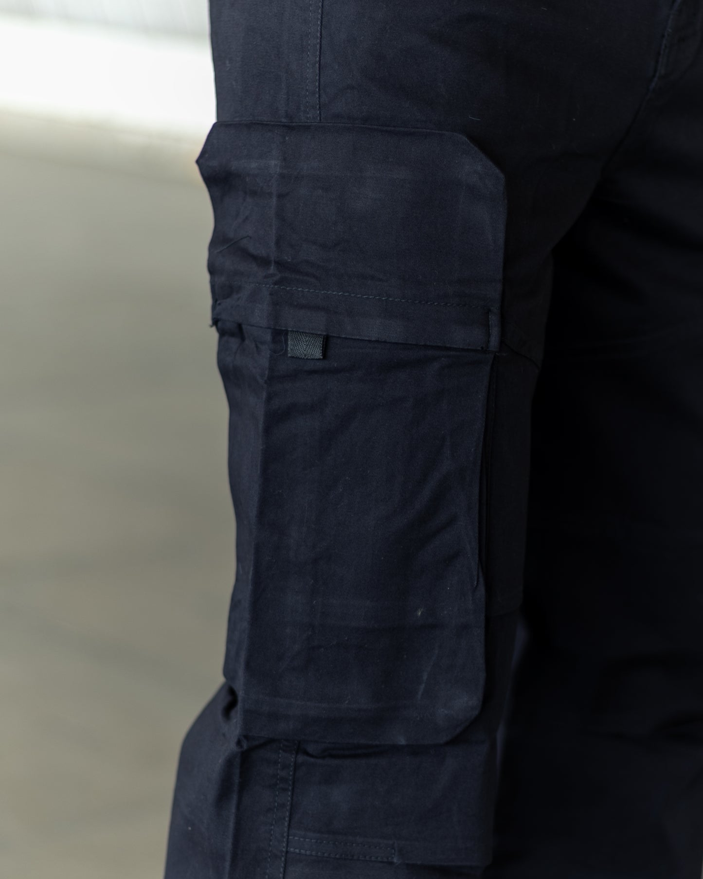 Men’s Loose Fit Cargo Pants – Black
